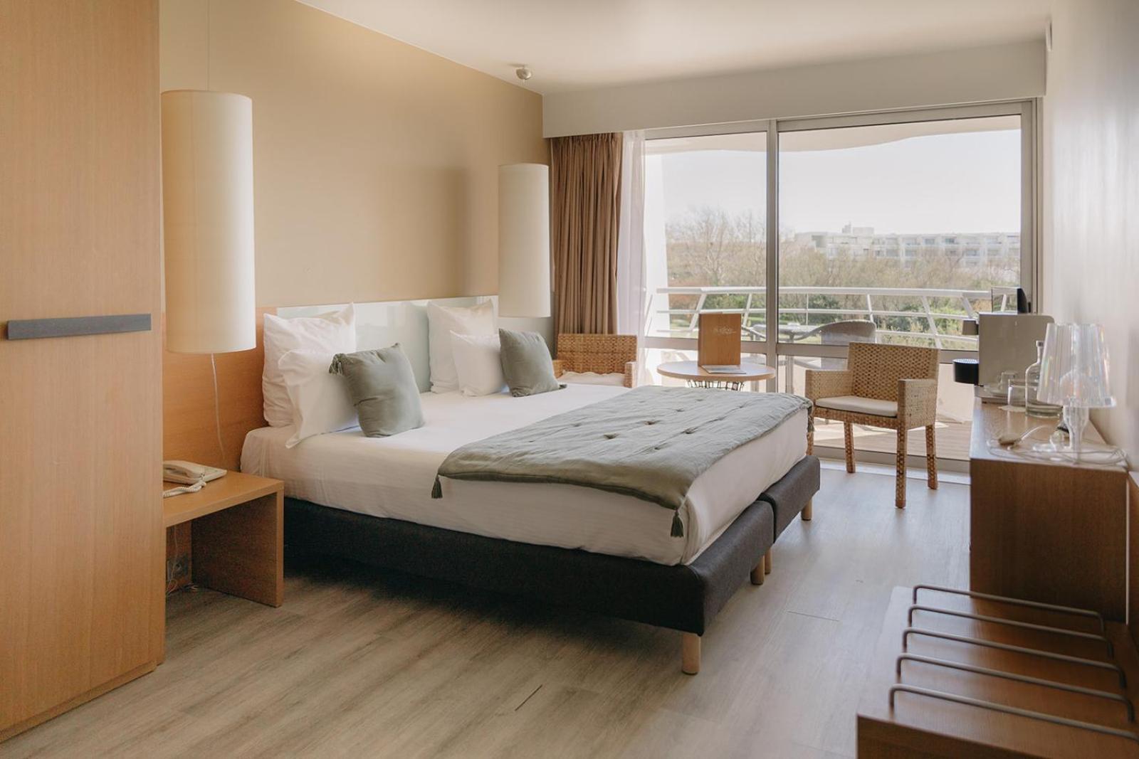Chambre Double pour Personnes à Mobilité Réduite